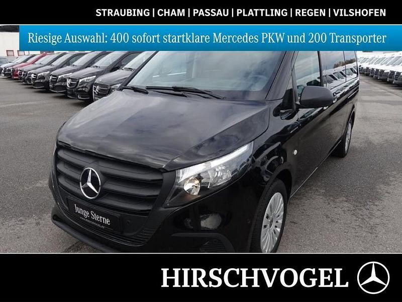 Obsidianschwarz metallic Gebraucht 2024 Mercedes Vito Van / Kleinbus | 48.671 € - Bild 1/4