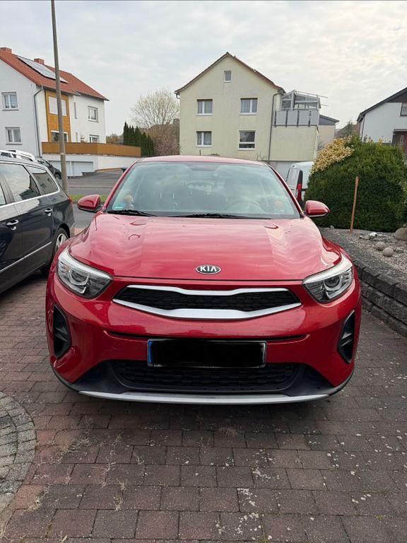 Gebraucht Kia Stonic 99 PS (72 kW) 2018 Rot SUV