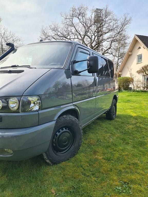 Gebraucht VW T4 102 PS (75 kW) 2000 Grau Van
