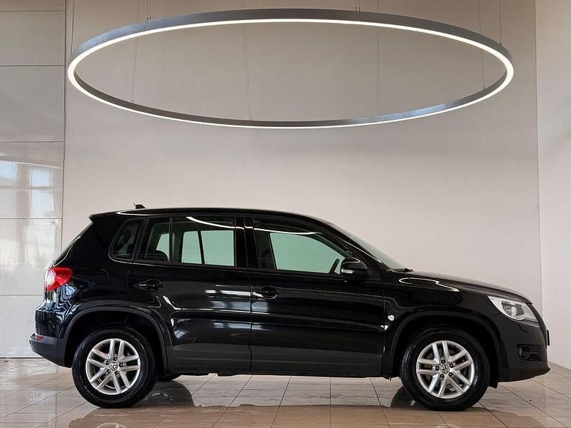 Gebraucht VW Tiguan Freestyle 140 PS (102 kW) 2011 Schwarz SUV
