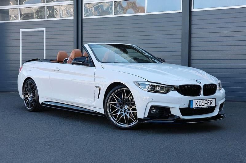 Gebraucht BMW 440 Performance 326 PS (239 kW) 2019 Weiß Cabrio