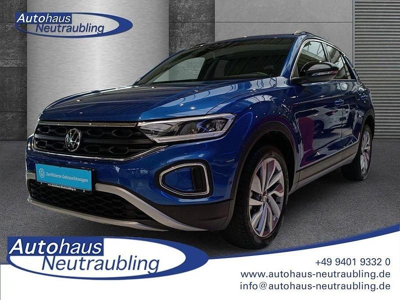 Ravennablau Gebraucht 2025 VW T-Roc Goal SUV | 21.980 € (Superpreis) - Bild 1/4