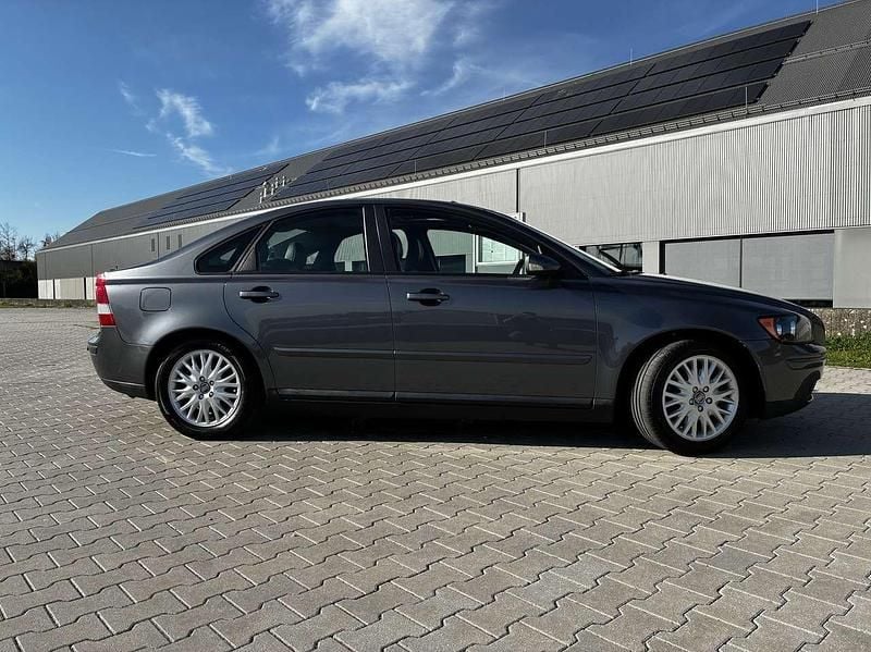 Gebraucht Volvo S40 Summum 140 PS (102 kW) 2004 Grau Limousine