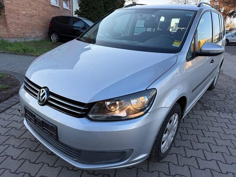 Gebraucht VW Touran 105 PS (77 kW) 2010 Silber Van / Kleinbus