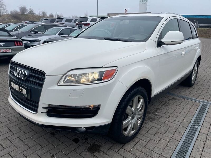 Weiß Gebraucht 2008 Audi Q7 Ambiente SUV | 7.300 € (Fairer Preis) - Bild 1/4
