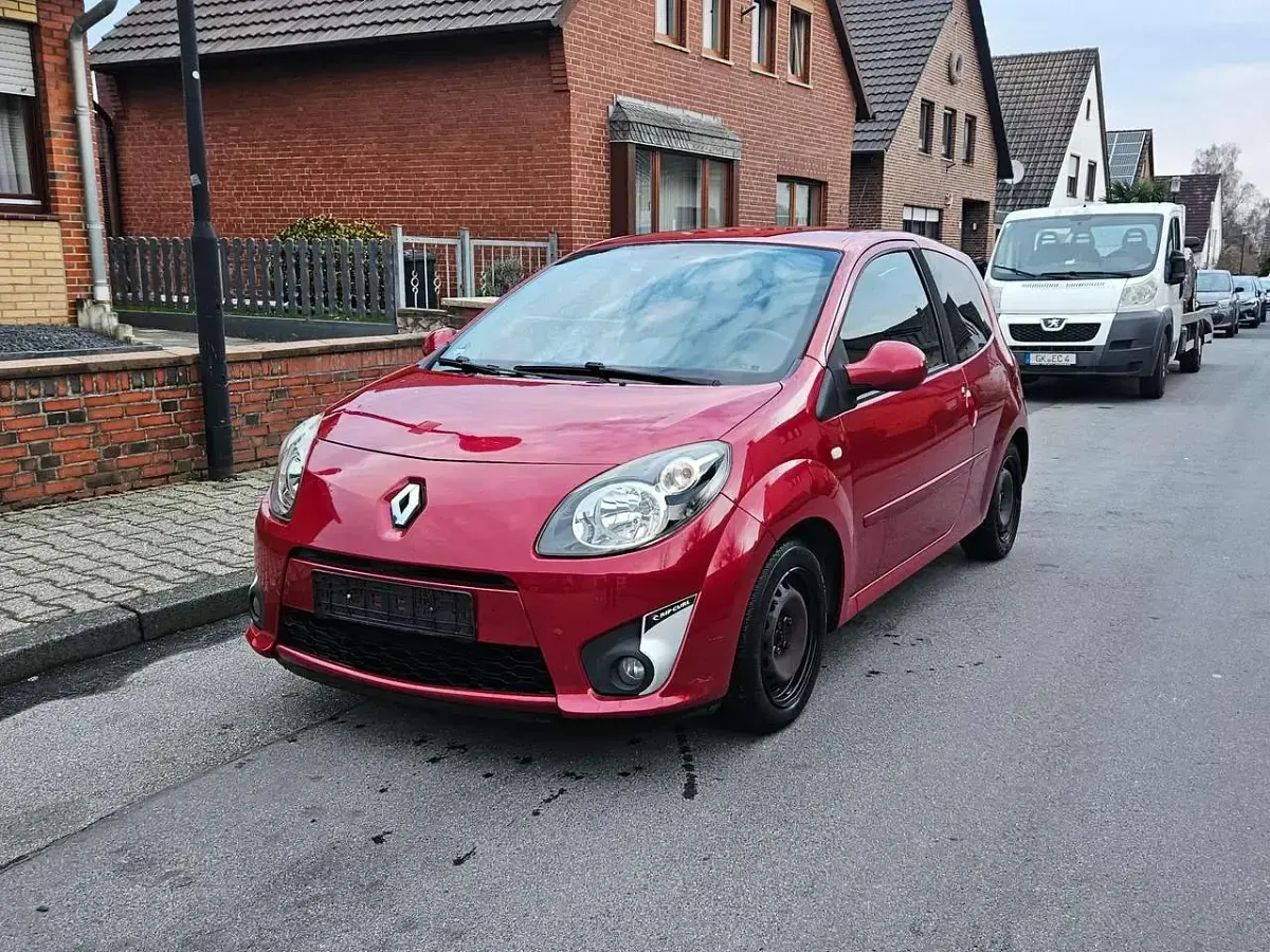 Gebraucht Renault Twingo Rip Curl 76 PS (55 kW) 2010 Rot Kleinwagen