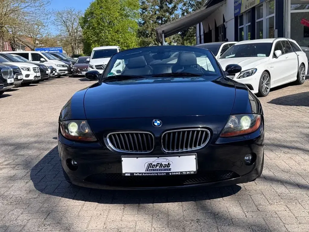 Gebraucht BMW Z4 Sport Line 192 PS (141 kW) 2003 Schwarz Cabrio