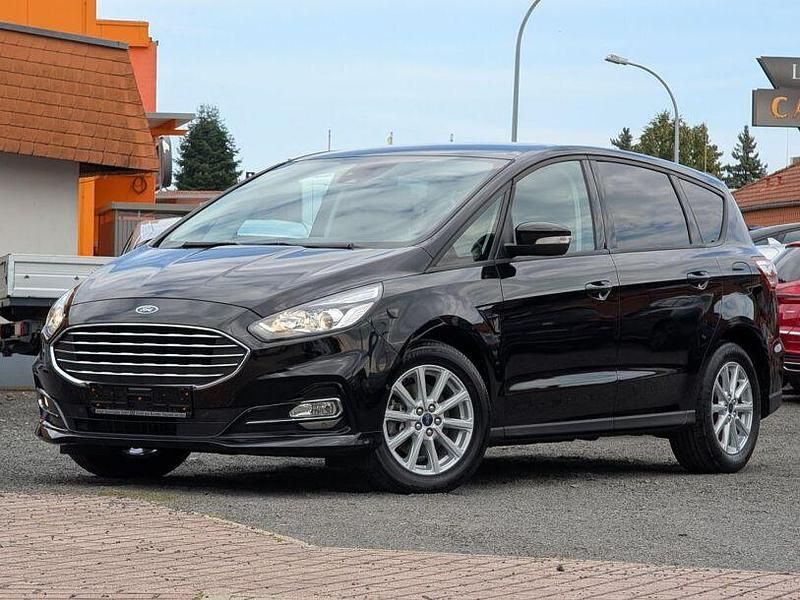 Schwarz Gebraucht 2020 Ford S-MAX Trend Van / Kleinbus | 25.688 € (Guter Preis) - Bild 1/4