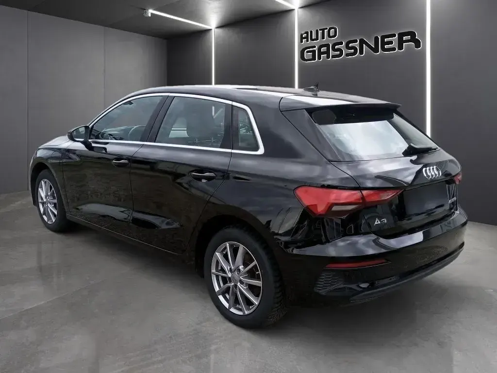 Gebraucht Audi A3 204 PS (150 kW) 2023 Schwarz Limousine