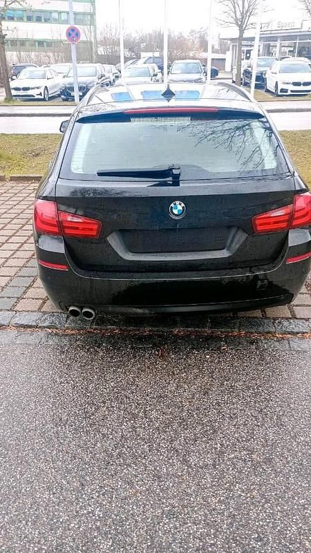 Second-hand BMW 520 184 CP (135 kW) 2018 Negru Break