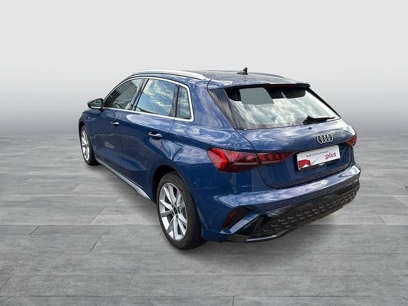 Gebraucht Audi A3 S-Line 204 PS (150 kW) 2025 Blau Limousine