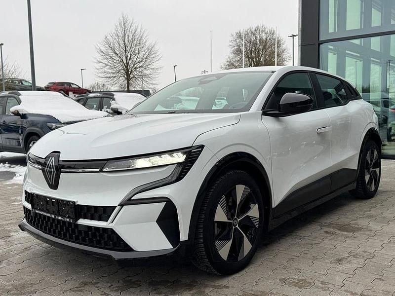Gebraucht Renault Megane E-Tech 96 kW (131 PS) 2022 Weiß Limousine