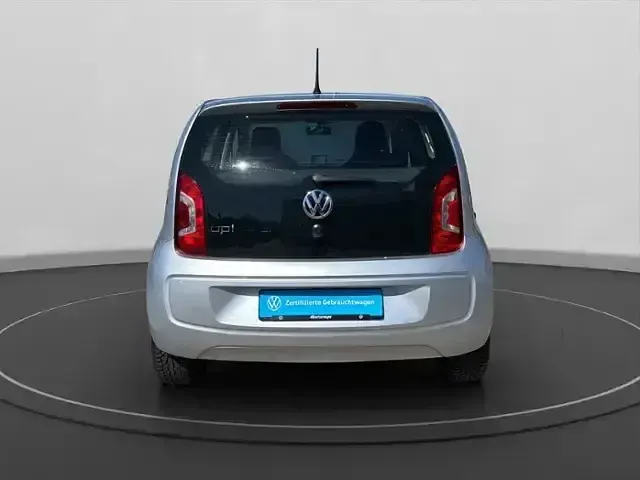 Second-hand VW up! Cup 75 CP (55 kW) 2013 Argintiu Hatchback