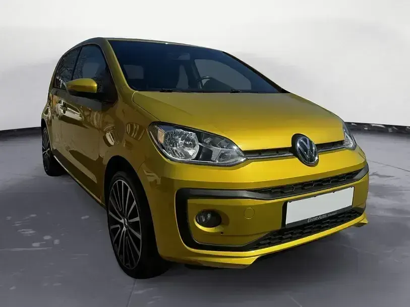 Usado VW up! Sound 60 CV (44 kW) 2017 Amarillo Utilitario