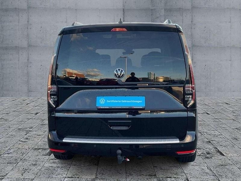 Gebraucht VW Caddy Style 122 PS (89 kW) 2023 Deep black perleffekt Van / Kleinbus