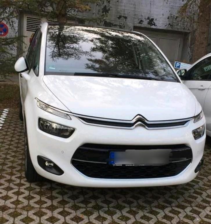 Weiß Gebraucht 2015 Citroën C4 Picasso Van / Kleinbus | 9.700 € (Fairer Preis) - Bild 1/4