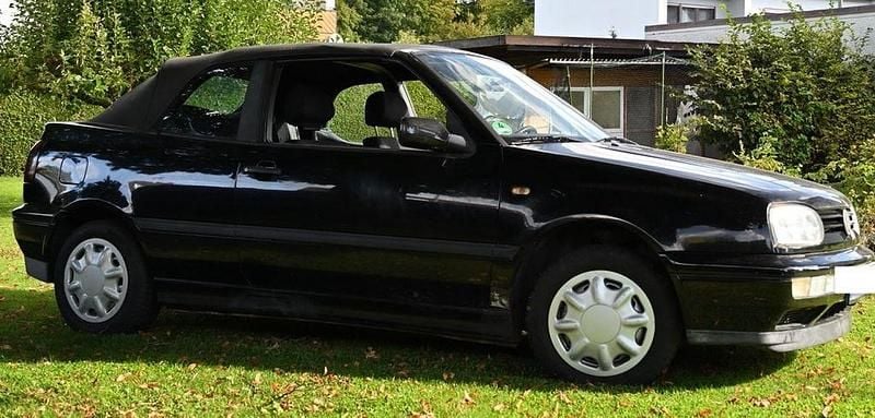 Gebraucht VW Golf Cabriolet Edition 116 PS (85 kW) 1996 Schwarz Cabrio
