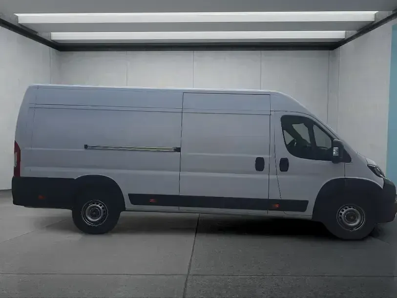 Gebraucht Fiat Ducato 180 PS (132 kW) 2024 Weiß Van