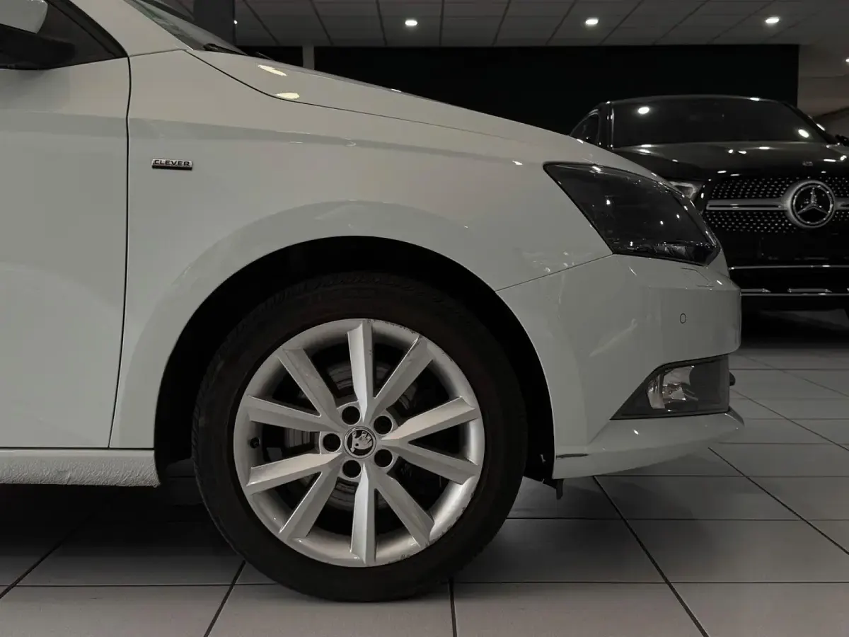 Gebraucht Skoda Fabia Clever 110 PS (80 kW) 2018 Weiß Kleinwagen