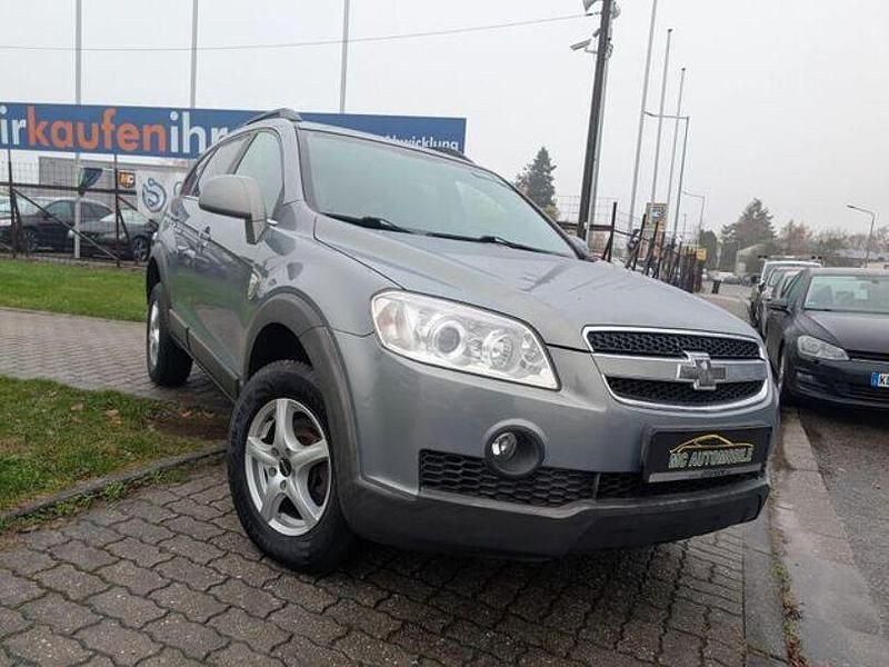 Gebraucht Chevrolet Captiva LS 136 PS (100 kW) 2011 Grau SUV