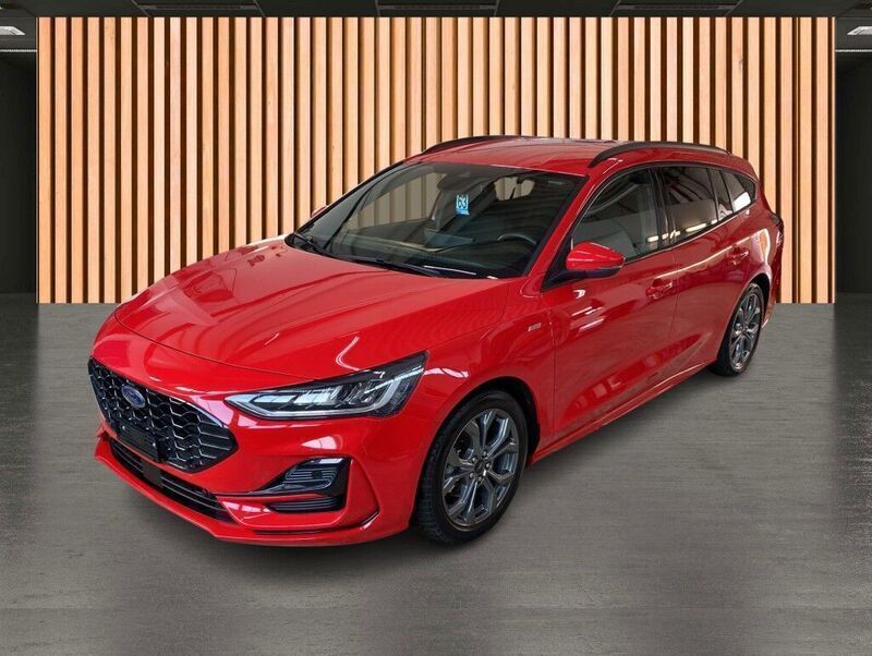 Gebraucht Ford Focus ST-Line 155 PS (114 kW) 2023 Rot Kombi