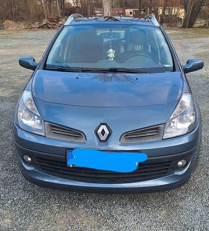 Gebraucht Renault Clio II Dynamique 103 PS (75 kW) 2009 Grau Limousine