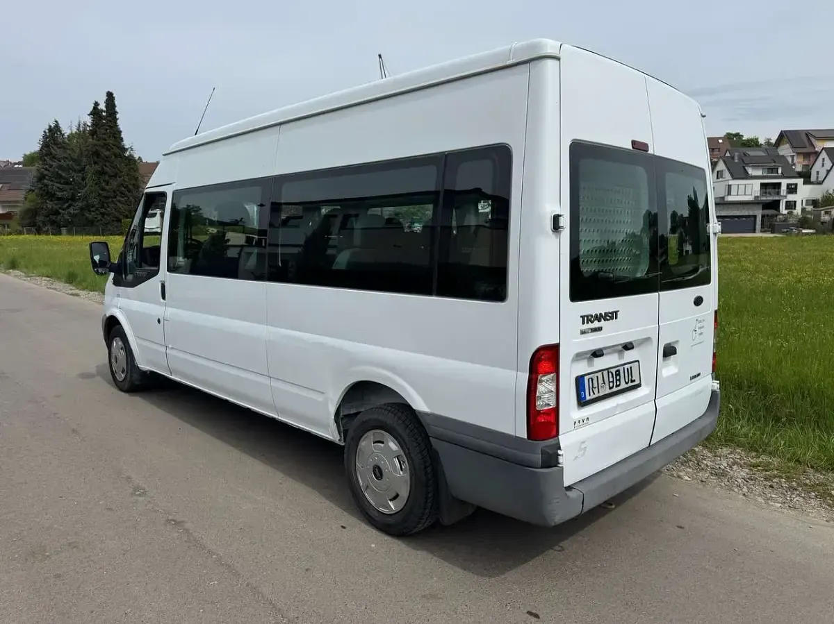 Używany Ford Transit Trend 116 KM (85 kW) 2010 Biały Kombi