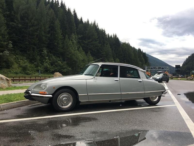 Gebraucht Citroën DS 140 PS (102 kW) 1975 Silber Limousine