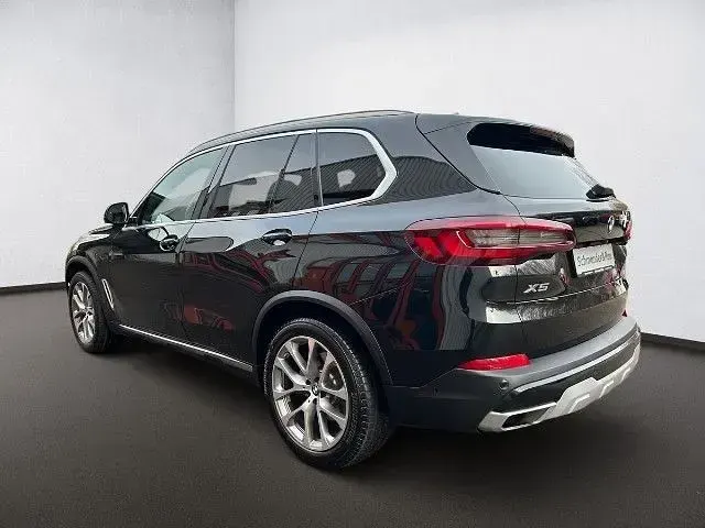 Gebraucht BMW X5 xLine 286 PS (210 kW) 2022 Black sapphire metallic SUV