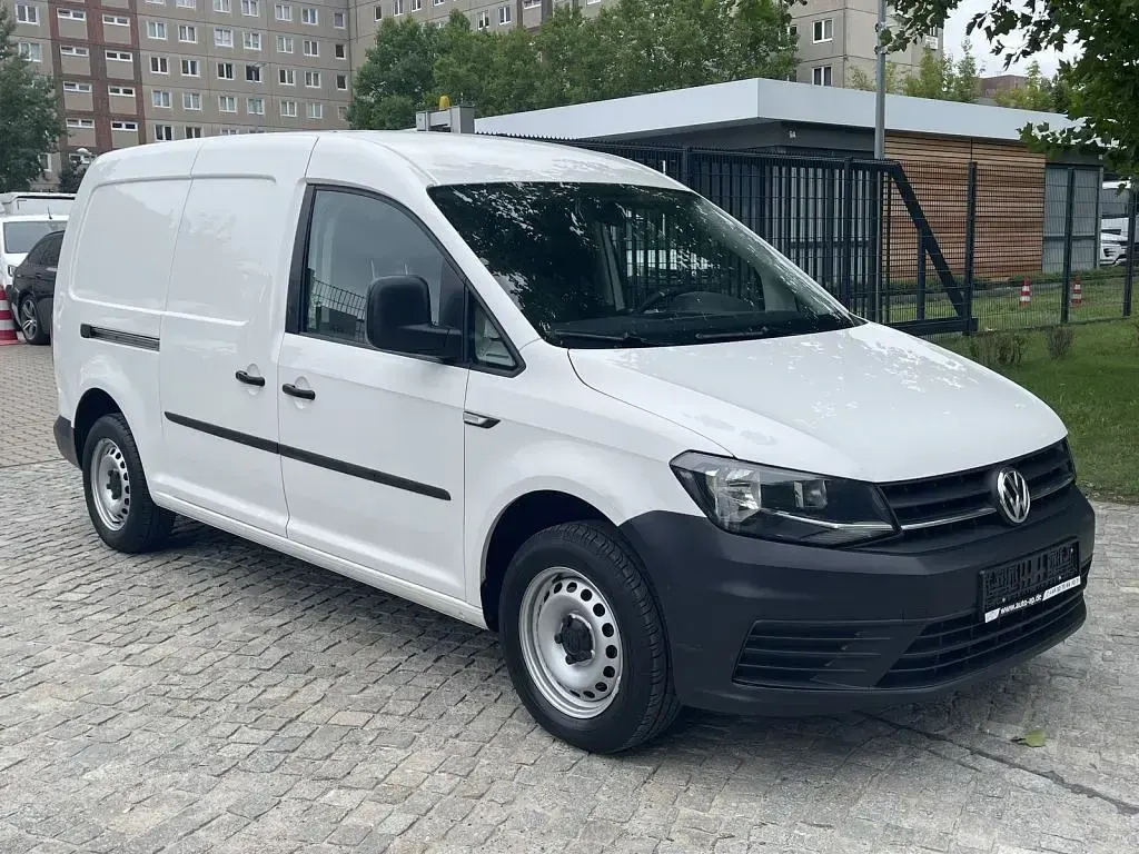 Second-hand VW Caddy Maxi 102 CP (75 kW) 2016 Alb Monovolum