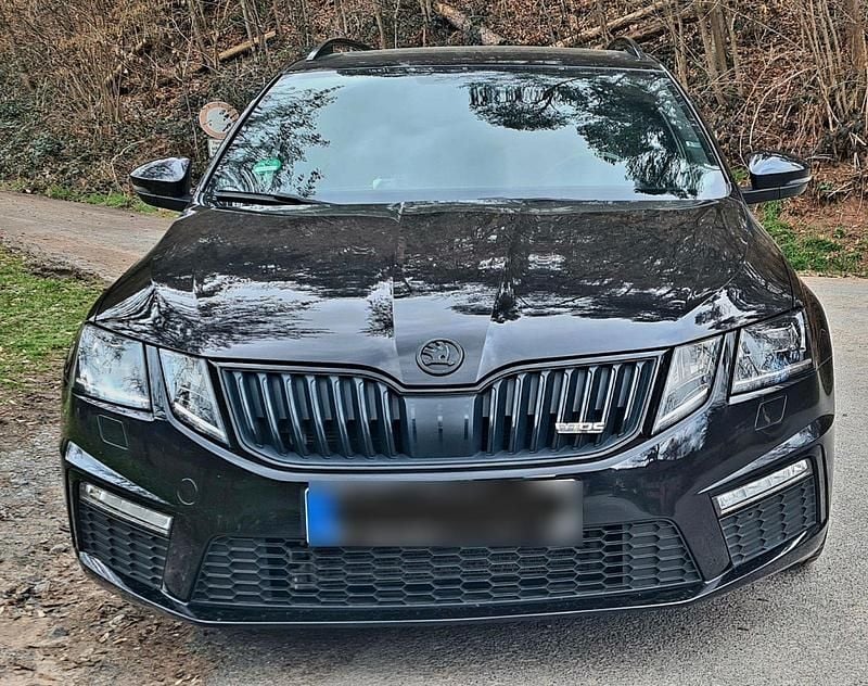 Gebraucht Skoda Octavia RS 184 PS (135 kW) 2017 Schwarz Kombi