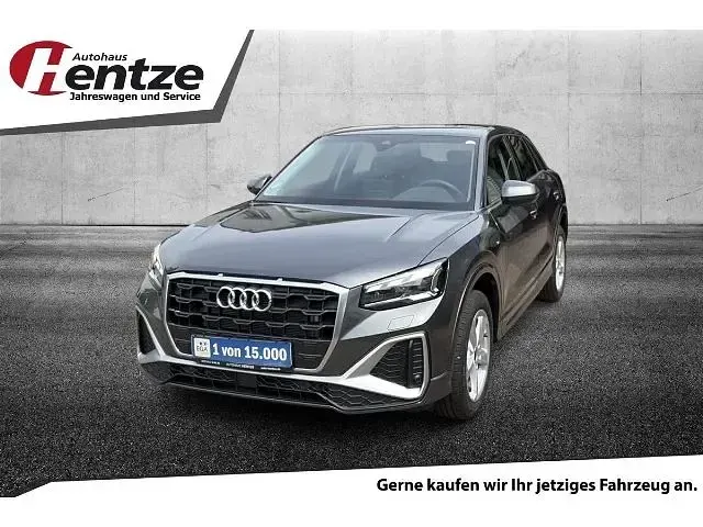 Gebraucht Audi Q2 S-Line 150 PS (110 kW) 2026 Grau SUV