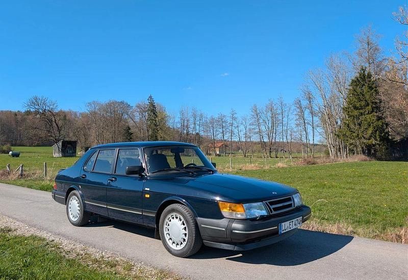 Gebraucht Saab 900 131 PS (96 kW) 1989 Blau Limousine