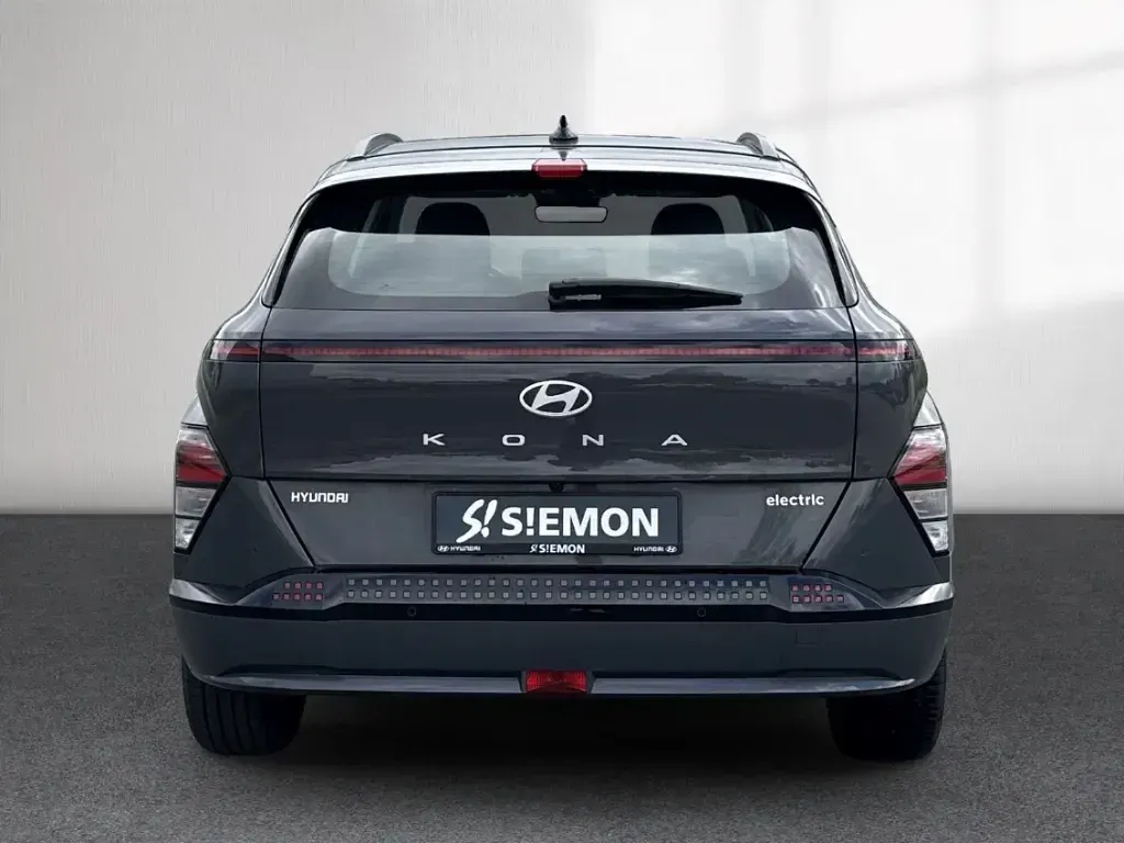 Gebraucht Hyundai Kona Select 114 kW (156 PS) 2025 Mic (grau SUV