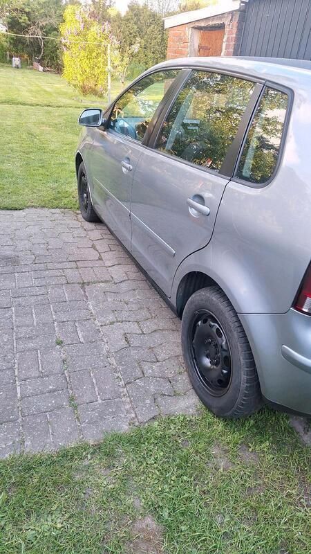 Silber Gebraucht 2007 VW Polo Kleinwagen | 800 € (Superpreis) - Bild 1/4