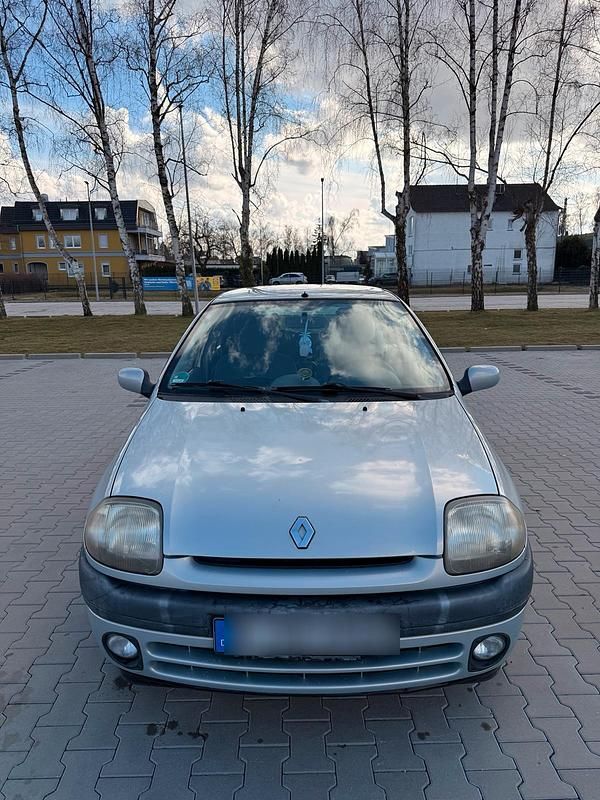 Gebraucht Renault Clio II 90 PS (66 kW) 1999 Grau Kleinwagen