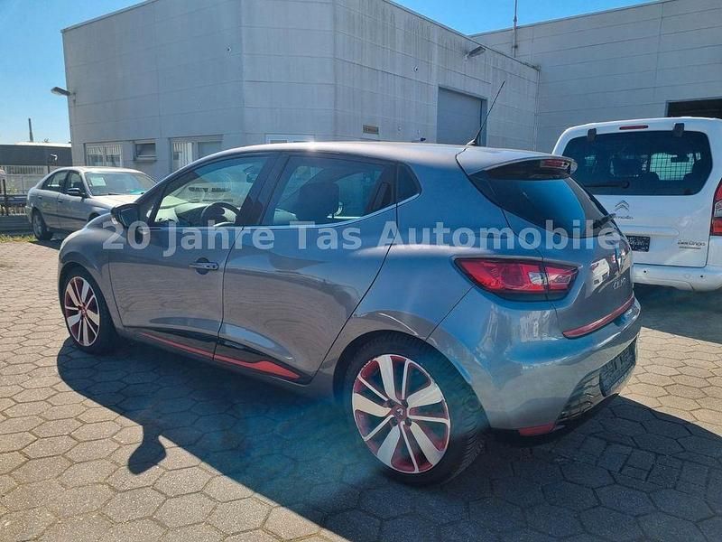 Gebraucht Renault Clio IV Luxe 90 PS (66 kW) 2014 Grau cassiopee Limousine