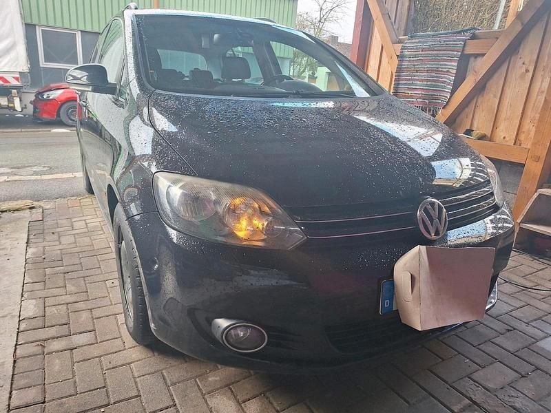 Gebraucht VW Golf VI 105 PS (77 kW) 2010 Schwarz Kleinwagen