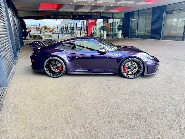 Gebraucht Porsche 992 510 PS (375 kW) 2025 Violett