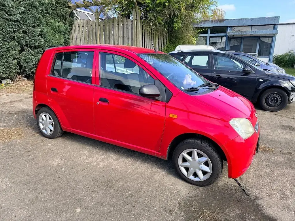 Brugt Daihatsu Cuore 58 HK (42 kW) 2004 Hatchback