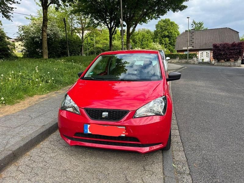 Rot Gebraucht 2012 Seat Mii Kleinwagen | 3.990 € (Fairer Preis) - Bild 1/4