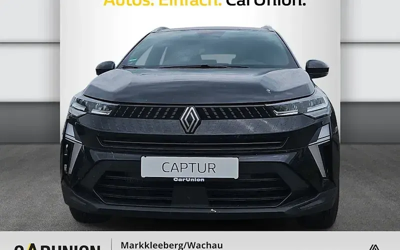 Używany Renault Captur Evolution 100 KM (73 kW) 2025 Czarny SUV