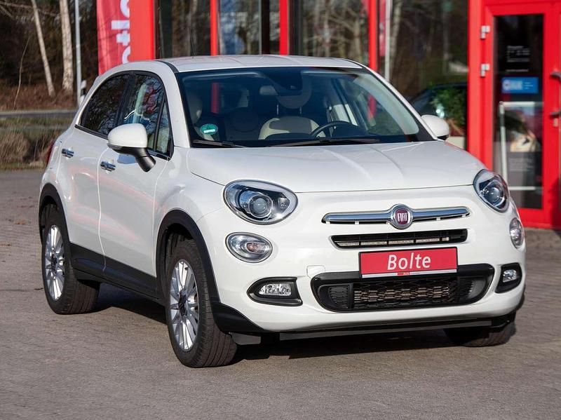 Gebraucht Fiat 500X Lounge 110 PS (80 kW) 2017 Bianco gelato SUV