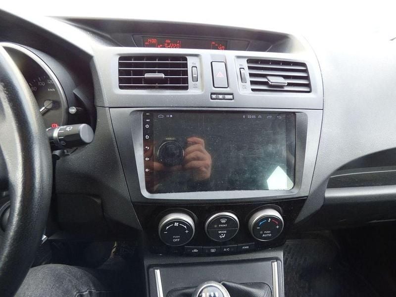 Grau Gebraucht 2012 Mazda 5 Edition Van / Kleinbus | 7.900 € (Guter Preis) - Bild 1/4