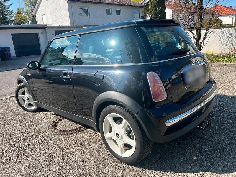 Usado Mini Cooper 116 HP (85 kW) 2003 Preto Citadino