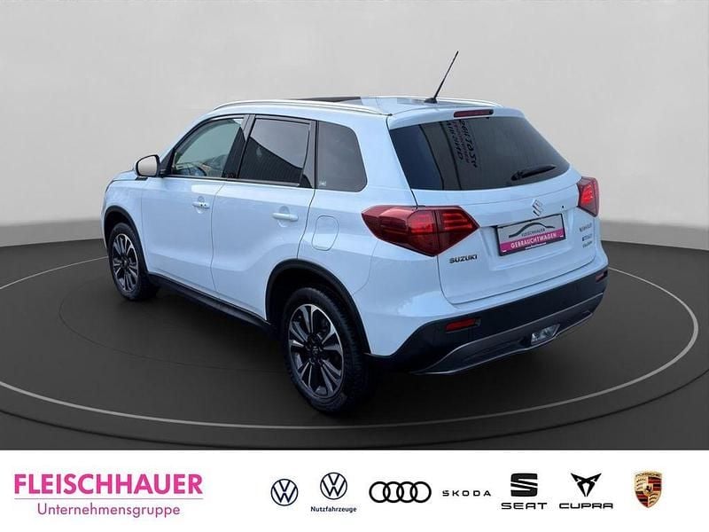 Gebraucht Suzuki Vitara Comfort+ 129 PS (94 kW) 2021 Weiss SUV