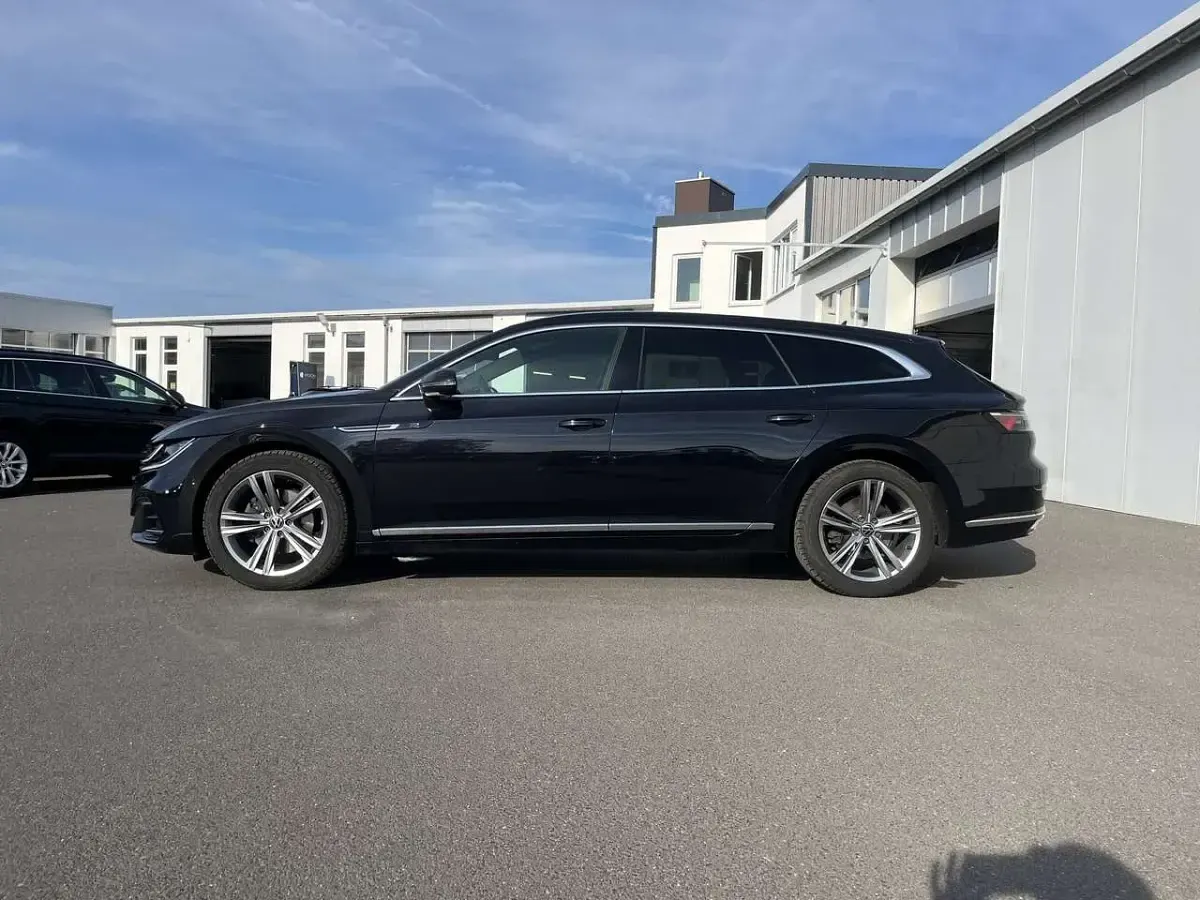 Gebraucht VW Arteon R-line 190 PS (139 kW) 2021 Deep black Kombi