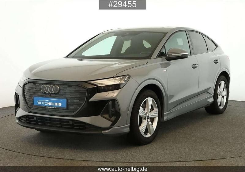 Grau Gebraucht 2024 Audi Q4 e-tron S-Line SUV | 35.990 € (Superpreis) - Bild 1/4