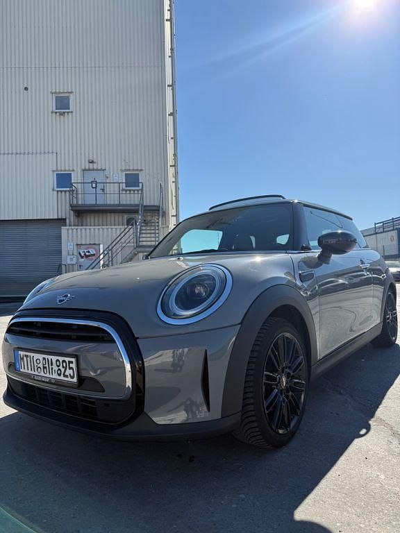Gebraucht Mini Cooper 136 PS (100 kW) 2021 Grau Kleinwagen