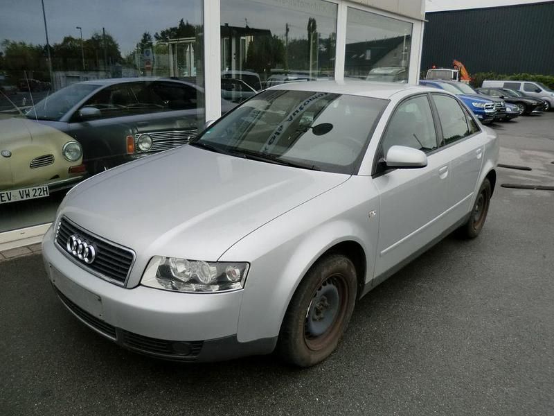 Gebraucht Audi A4 131 PS (96 kW) 2001 Grau Limousine